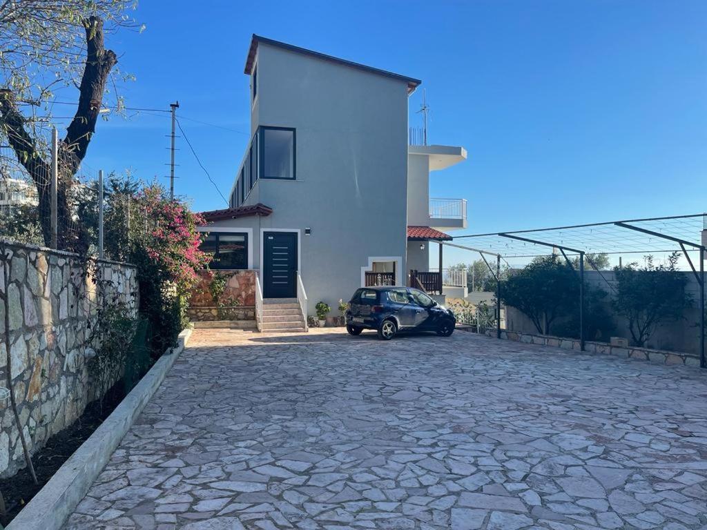 La Maroja View Hotel Dhermi Bagian luar foto