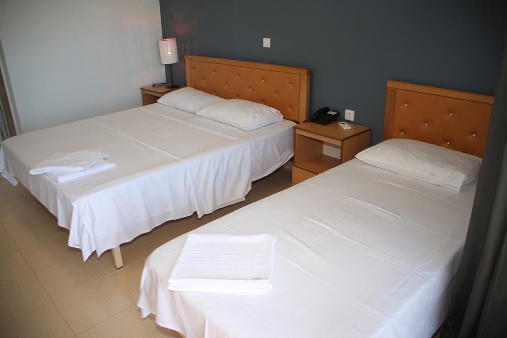 La Maroja View Hotel Dhermi Bagian luar foto