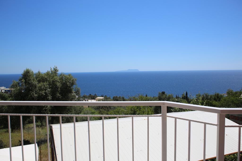 La Maroja View Hotel Dhermi Bagian luar foto