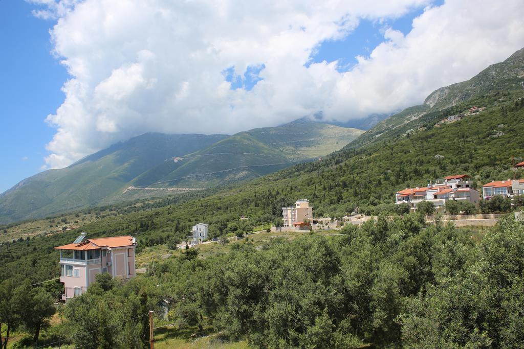 La Maroja View Hotel Dhermi Bagian luar foto
