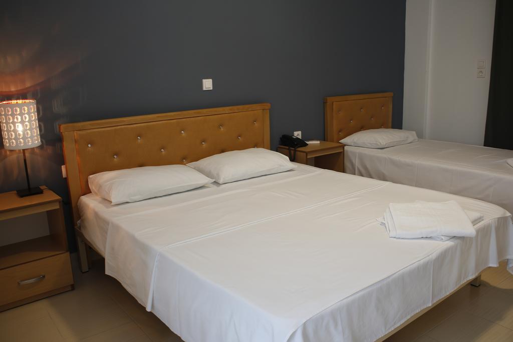 La Maroja View Hotel Dhermi Bagian luar foto